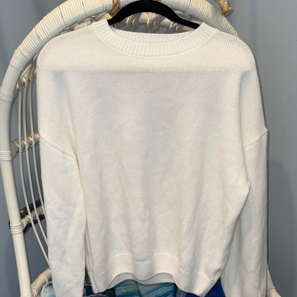 Fashion nova Classic White Women's Sweater